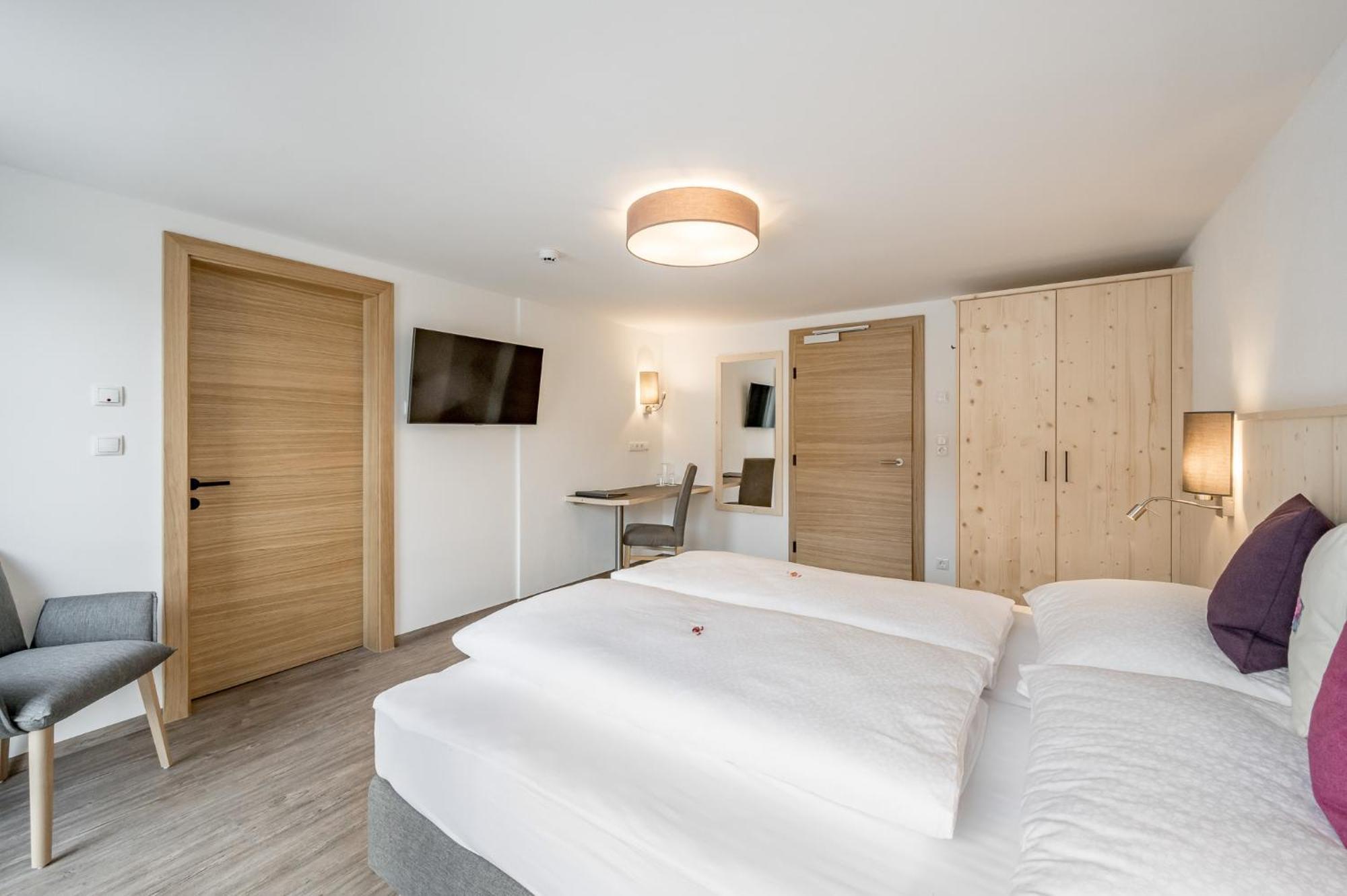 Seehueter'S Hotel Seerose Oetz Phòng bức ảnh