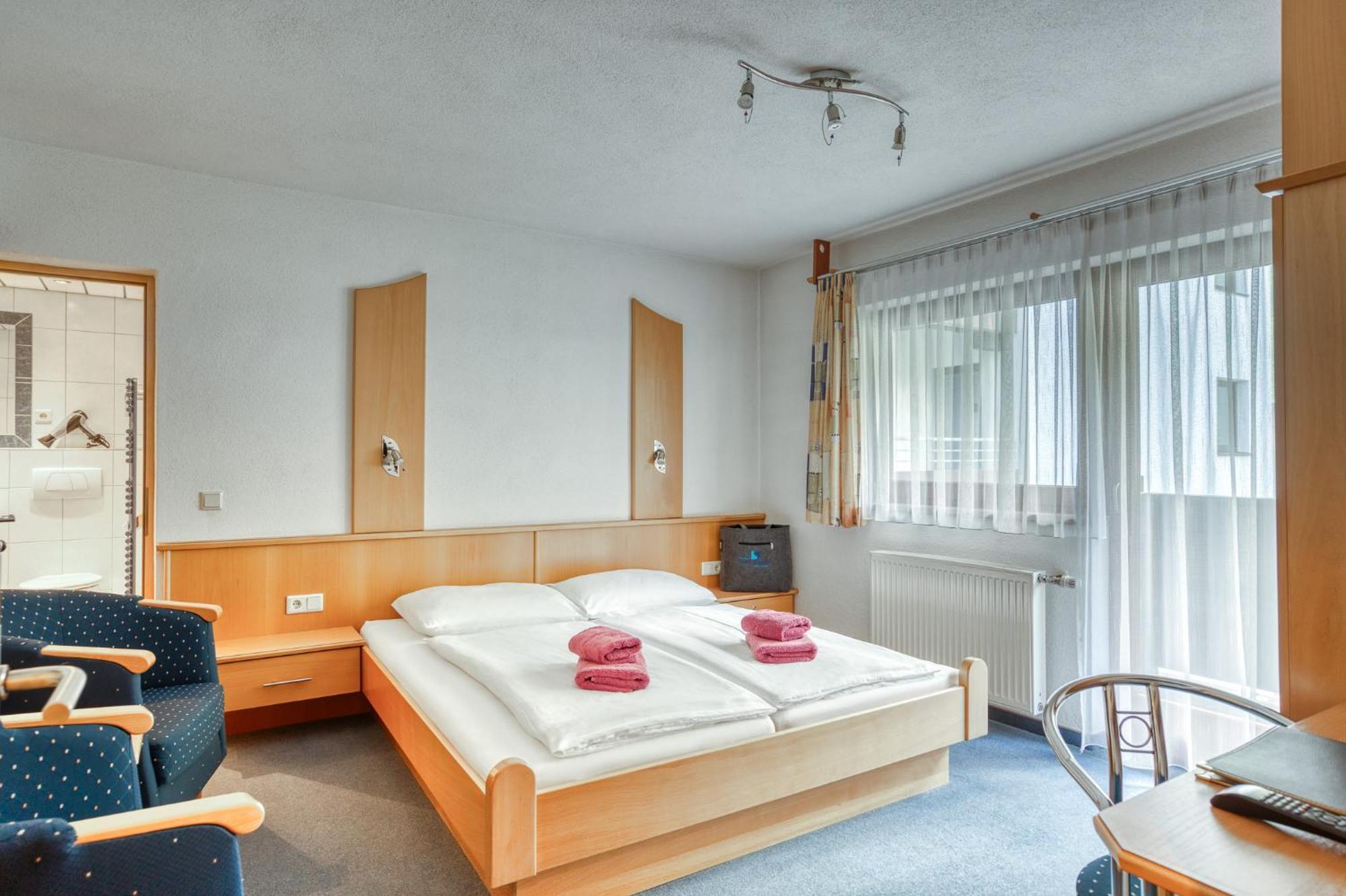 Seehueter'S Hotel Seerose Oetz Phòng bức ảnh